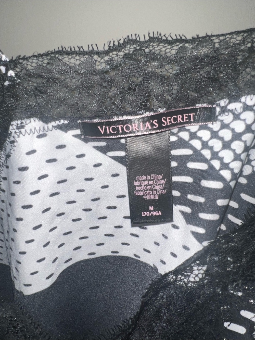Victorias Secret Black & White Lace Trim Satin Cami Top - Picture 3 of 4